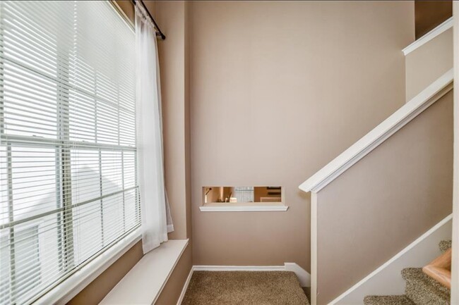 Building Photo - 51 Marble Rock Pl
