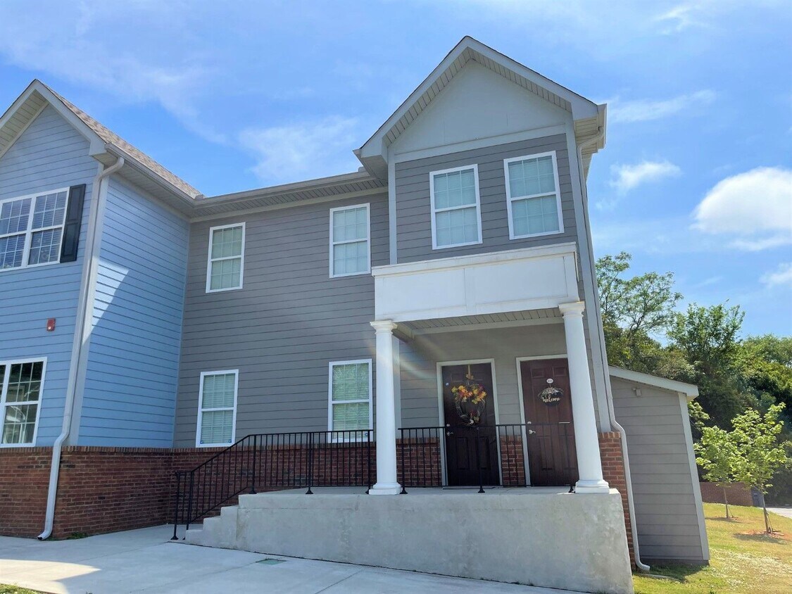 Foto principal - 621 Jefferson St