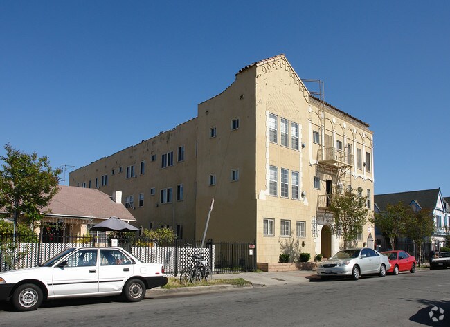 Foto principal - 320 N Ardmore Ave