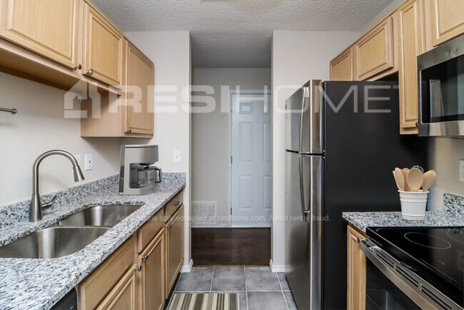 Foto del edificio - 10228 Dallam Ln