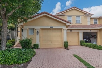 Building Photo - 7522 SW Herrington Ln