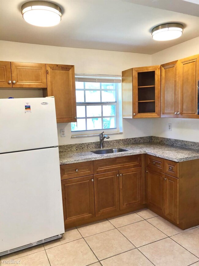 Building Photo - 3 br, 2 bath House - 5932 McKinley St