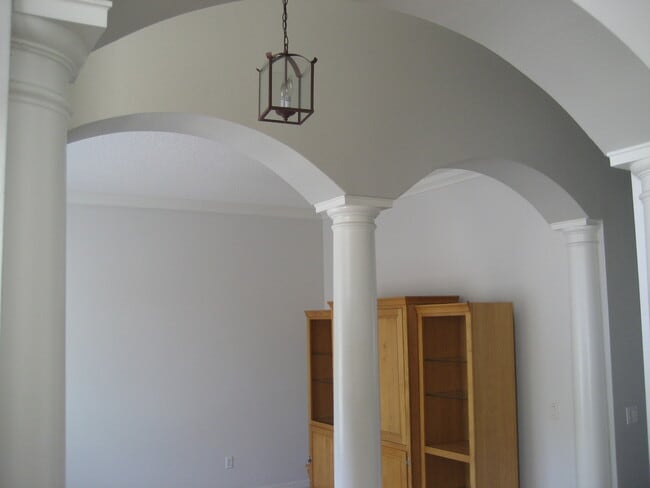 Sala de estar - 3924 Hollow Crossing Dr