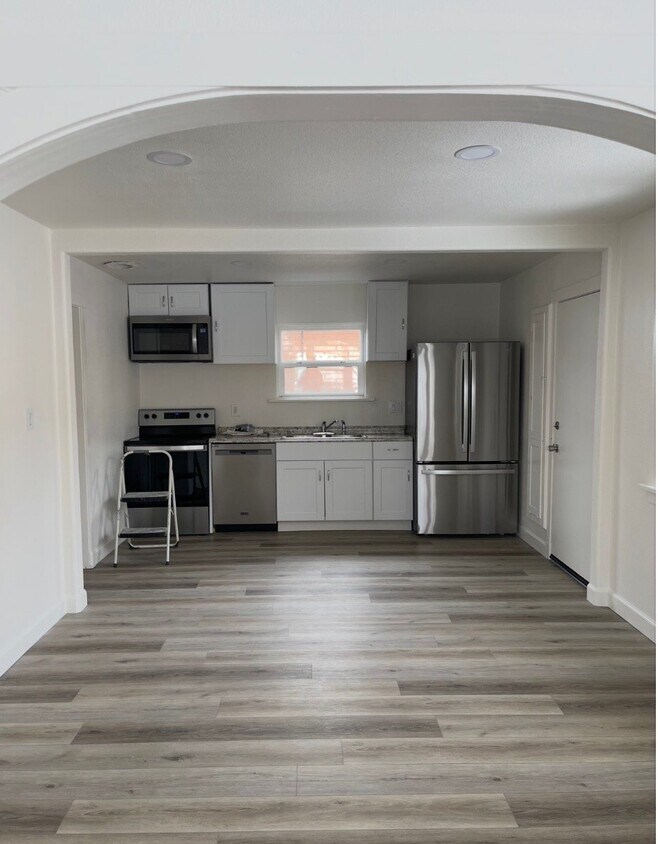 Foto del edificio - 210 Reno Ave