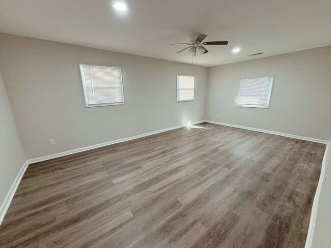 Building Photo - Welcome to this charming ranch-style home tucked away on a quiet street in the heart of Decatur’s...