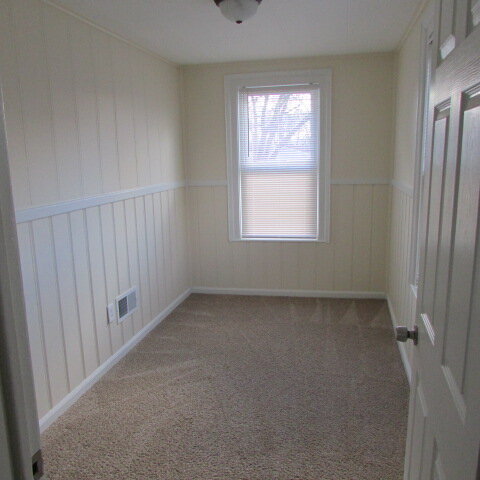 Building Photo - 23540 Glenbrook St