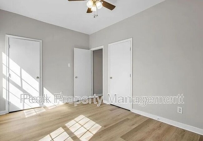 Building Photo - 3422 S St