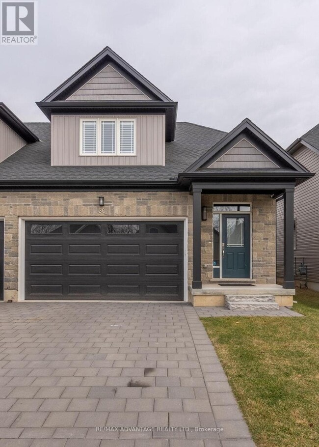 Building Photo - 30 Compass Trail