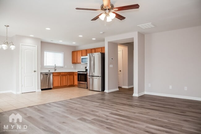 Foto del edificio - 10700 Parnie Ct