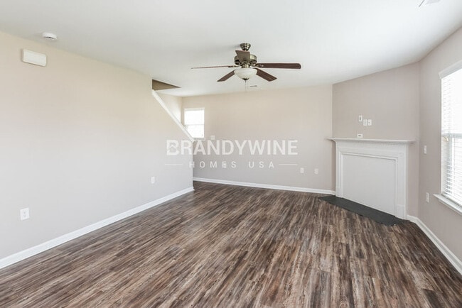 Building Photo - One Month of FREE RENT!