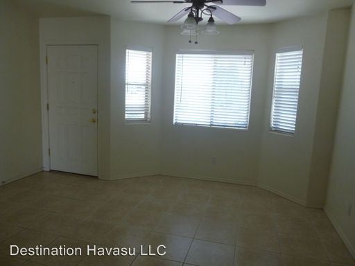 Building Photo - 741 Powder Dr