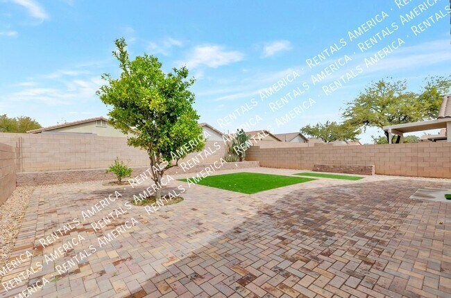 Foto del edificio - 6790 W Pebble Shore Ct