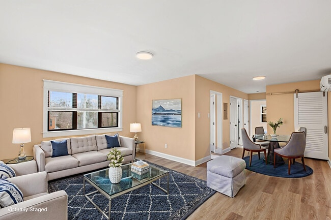 Building Photo - Seymour Apartments