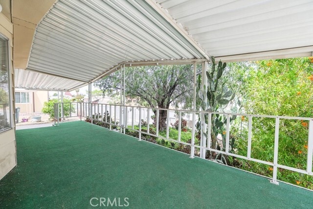 Foto del edificio - 282 N La Paloma Ave