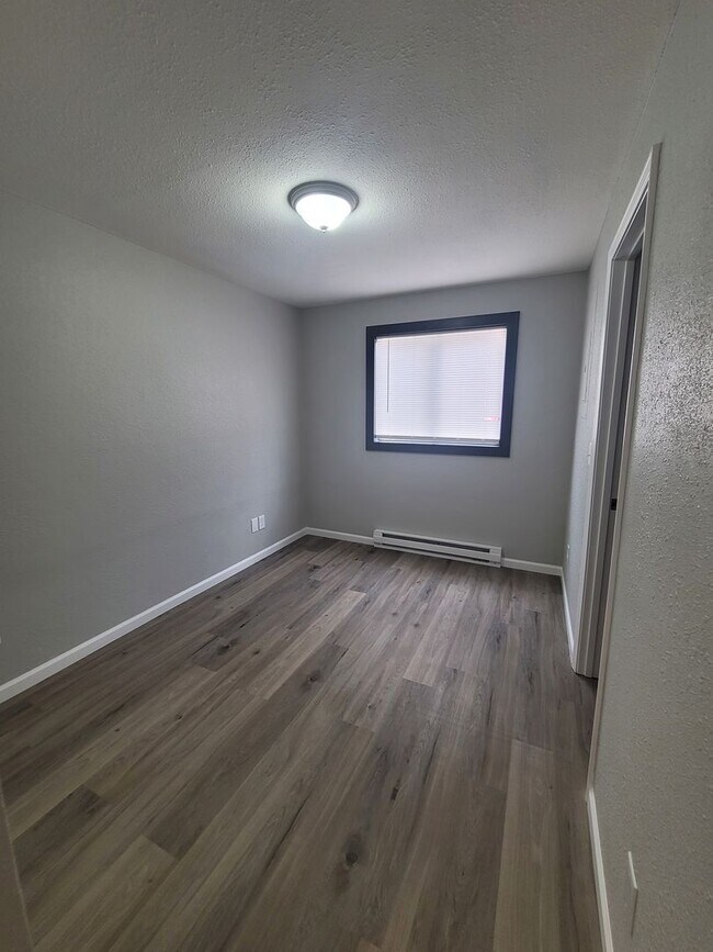 Foto del edificio - Remodeled Studio Apartment