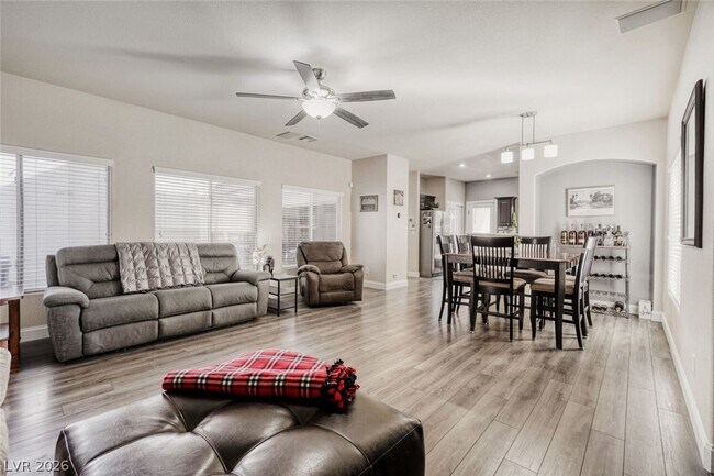 Foto del edificio - 9434 Marshall Creek St