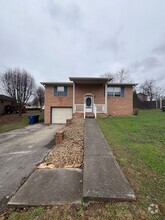 Building Photo - 454 Clearbrook Dr