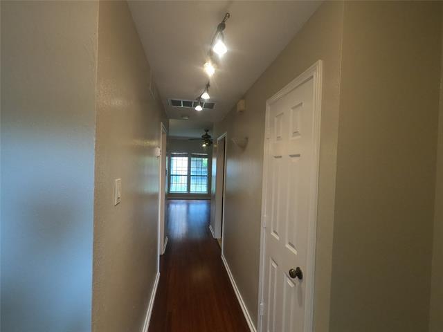 Foto del edificio - 2835 Keller Springs Rd