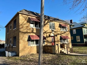 Building Photo - 1410 7th St