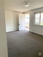 Building Photo - 258 N 400 W