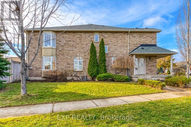 Photo du bâtiment - 2376 Highcroft Rd