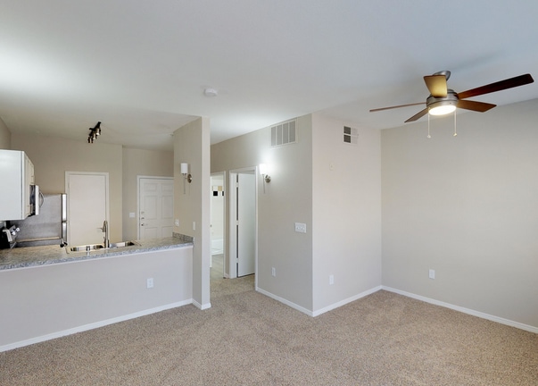 Building Photo - 5725 Martin Rd