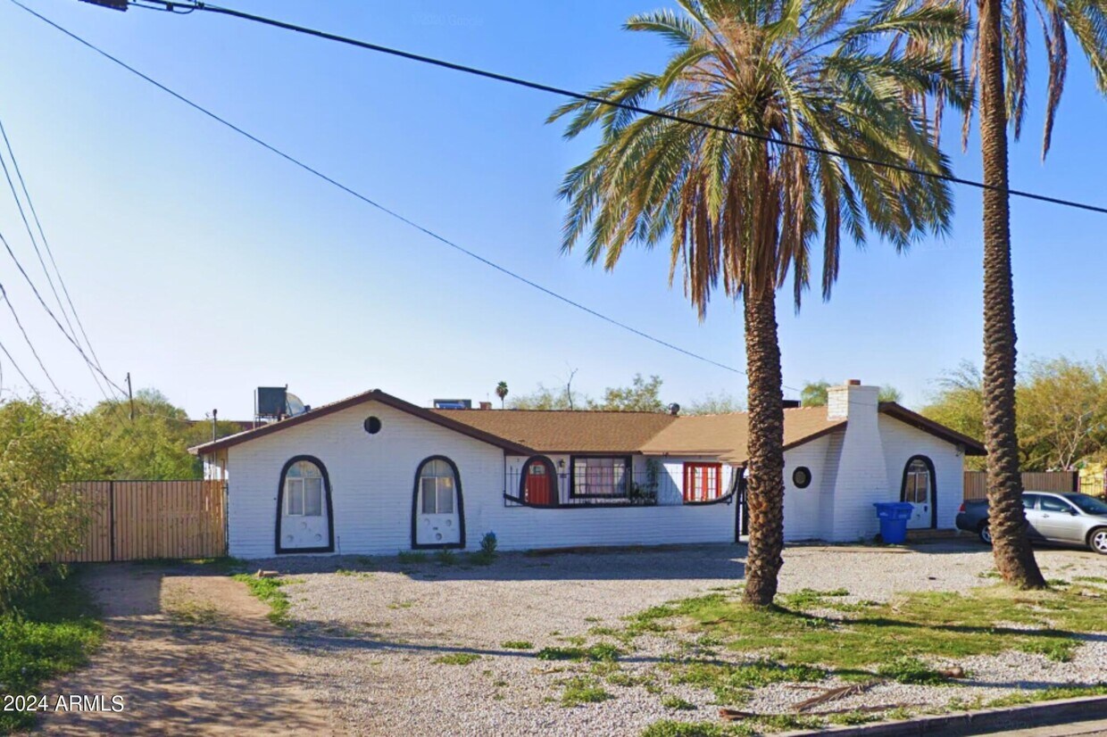 2609 W McLellan Blvd Unit 2, Phoenix, AZ 85017 Room for Rent in