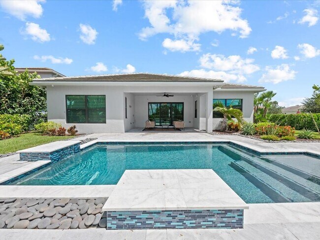 Foto del edificio - 5577 St Armands Way