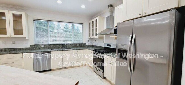 Foto del edificio - 2354 Walnut Rd NW