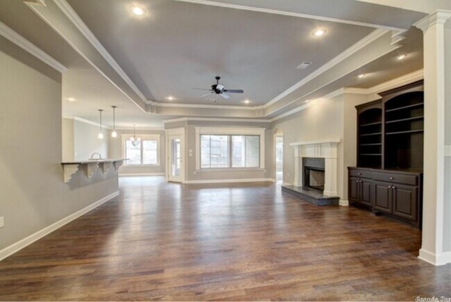 Building Photo - 508 Miramar Cove