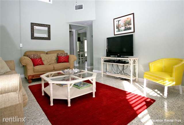 Building Photo - 604 Harbor Dr S