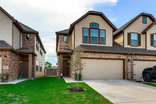 Building Photo - 8407 Hawthorne Valley Lane