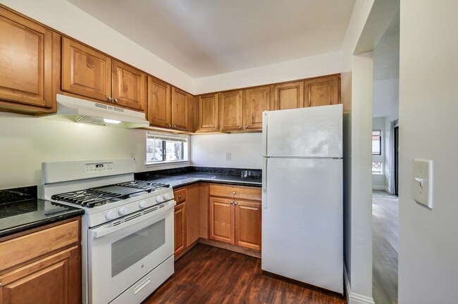 Foto del edificio - 1421 38th Ave