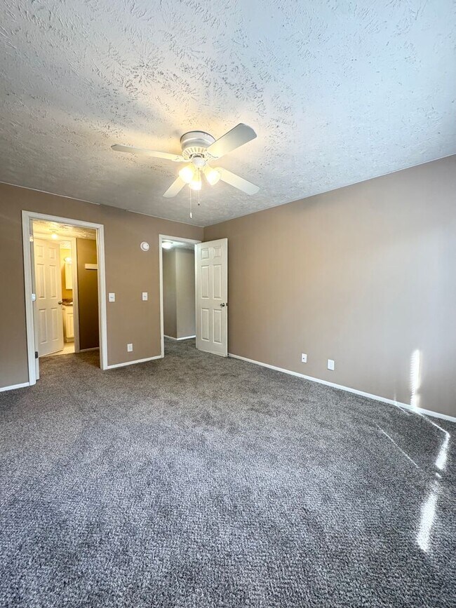 Interior Photo - Heritage Heights Apartments