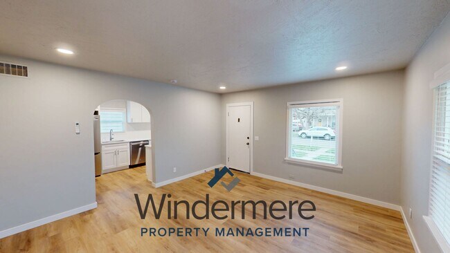 Foto del edificio - McAul212