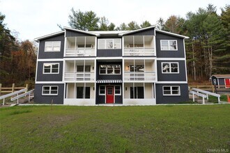 Building Photo - 3191 NY-23