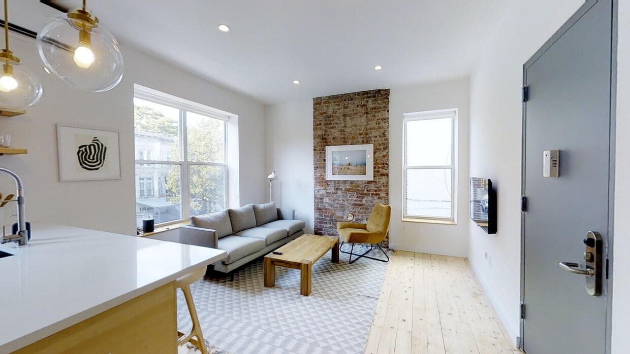 Photo - Room in Shared 4 bed/2 bath home