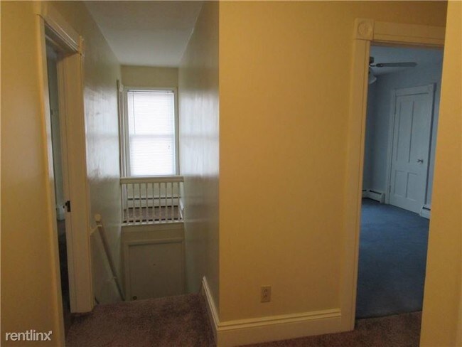 Foto del edificio - 5072 Clinton Street Rd