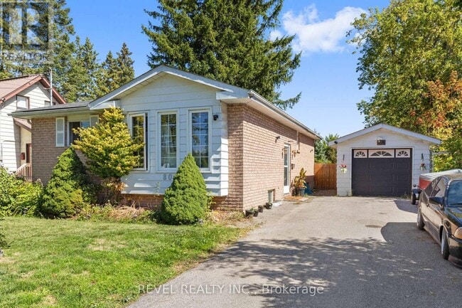 Photo du bâtiment - 80 St Patrick St