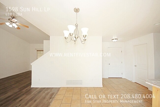 Foto del edificio - 4 Bedroom 2.5 Bathroom Home in Highland Ar...