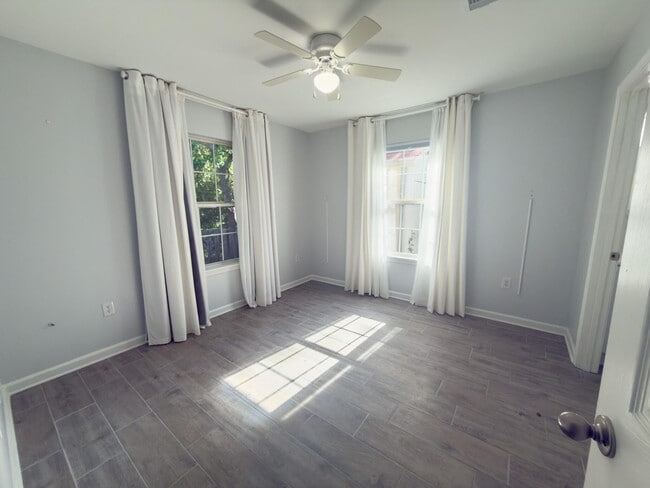 Foto del edificio - 8522 Laredo St
