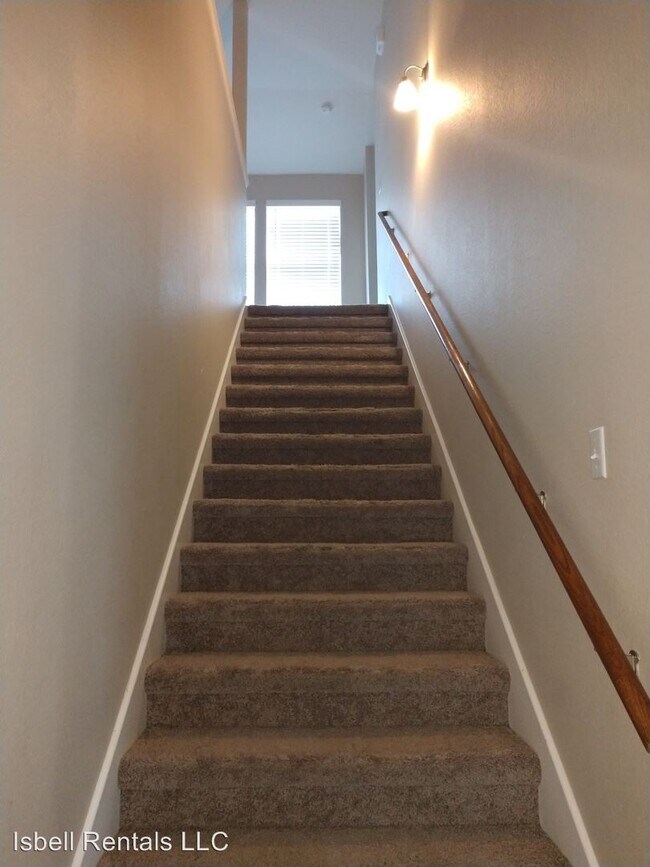 Foto del edificio - 6 br, 3.5 bath House - 2505 Laguna Dr