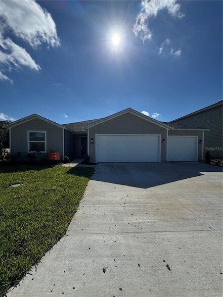 Building Photo - 8283 SW 42nd Cir