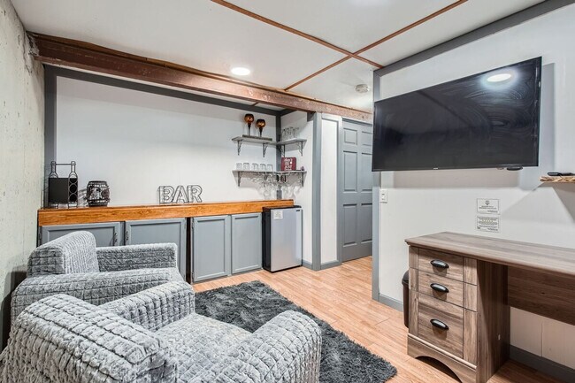 Foto del edificio - 10968 Jay St