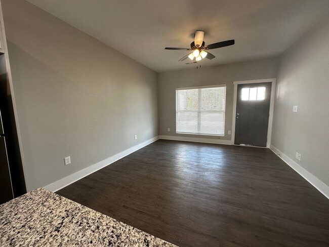 Building Photo - NEW CONSTRUCTION 2 BEDROOM HOME PRE-LEASIN...