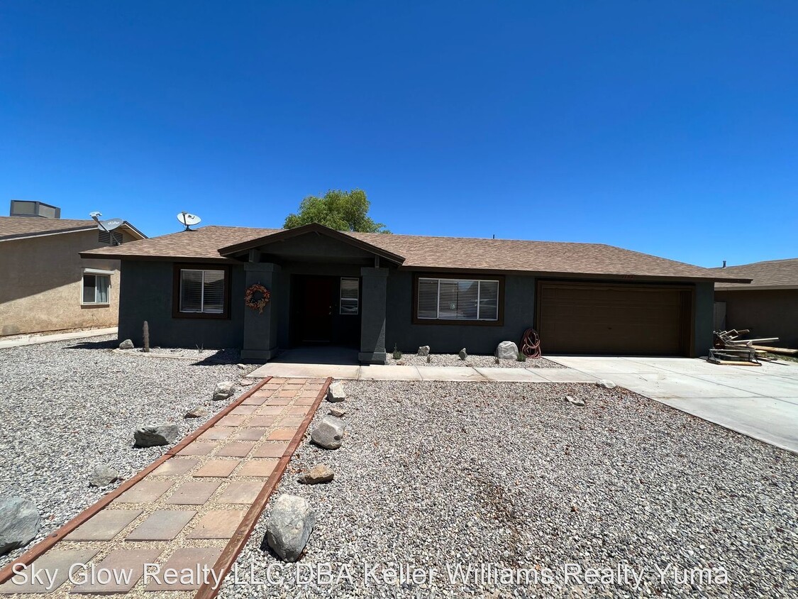 4 br, 2 bath House - 7132 E. 24th Ln. - House Rental in Yuma, AZ ...