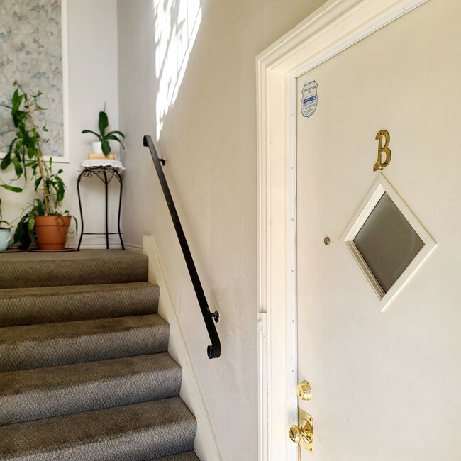 Foto del edificio - Spacious 2-Bedroom, 2-Bath Condo near SMU ...