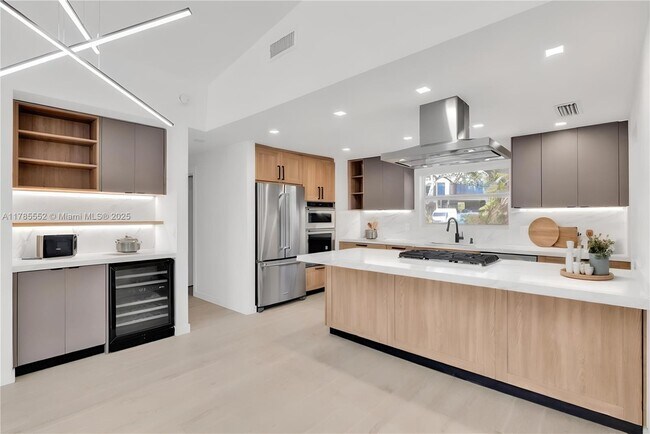 Foto del edificio - 1230 NE 91st Terrace