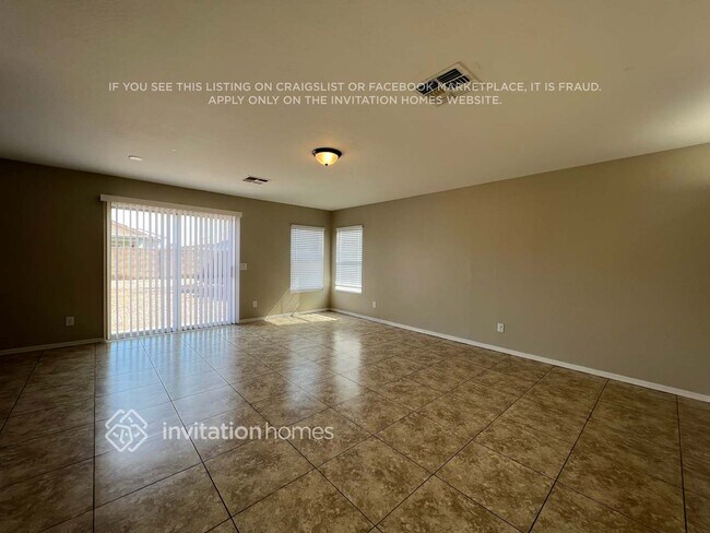 Foto del edificio - 11814 W Cortez St
