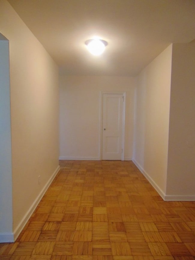 Building Photo - 526 Edisto Ave